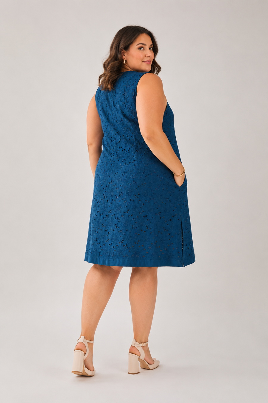 Sleeveless Knee-Length Dress in Blue