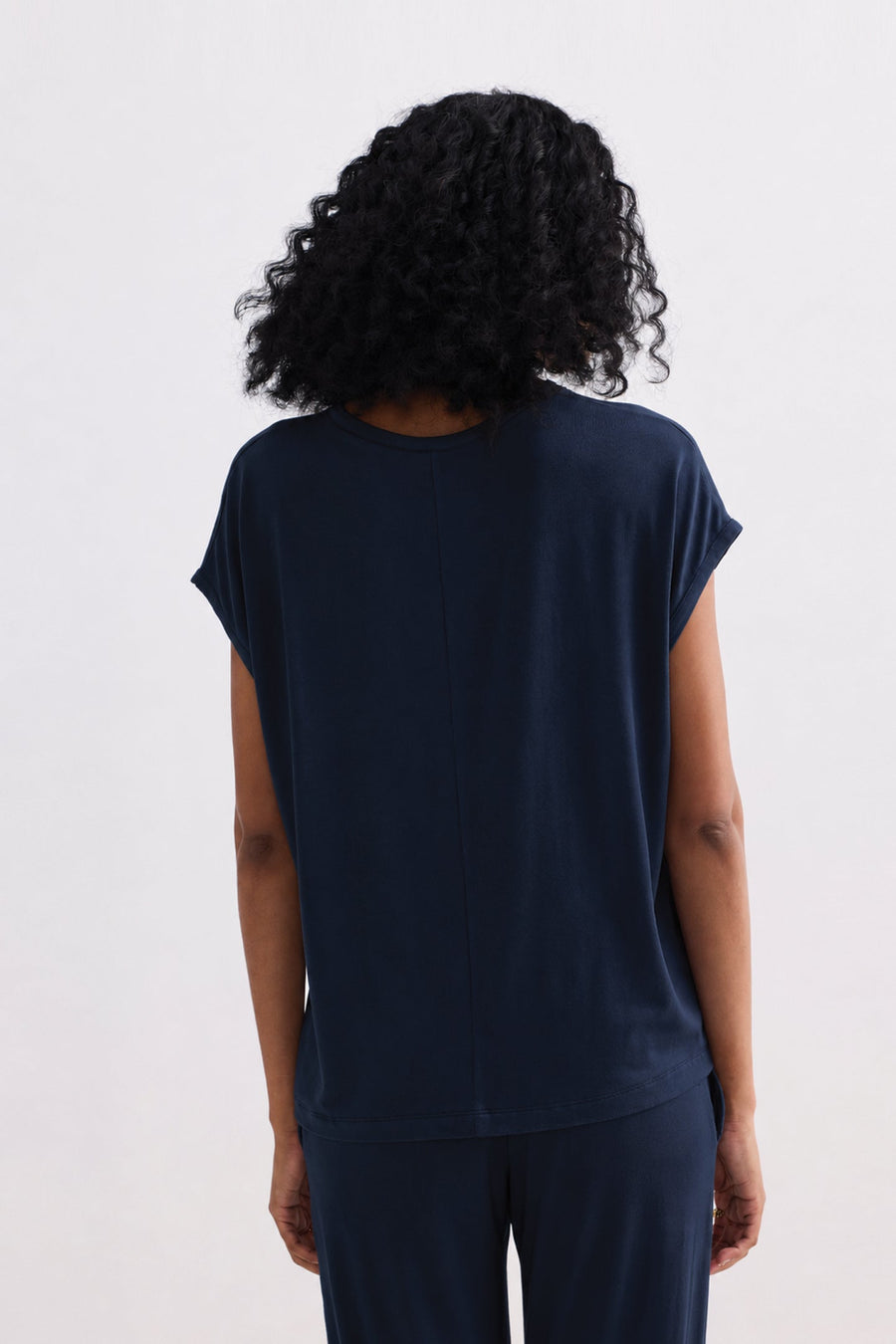 Relaxed Tee in Navy