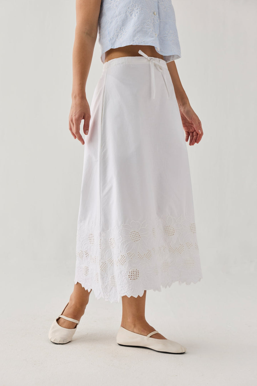 Embroidered Midi Skirt in White