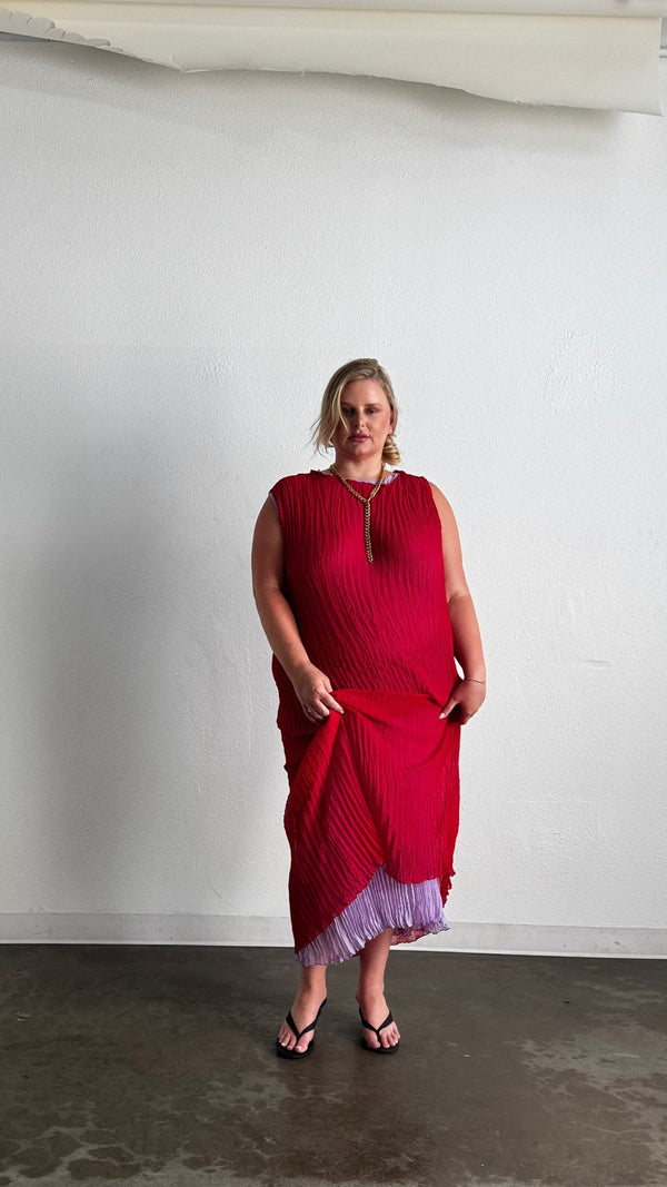 Jaya Pleated Dress- Reversible Lavender/ Lipstick Red