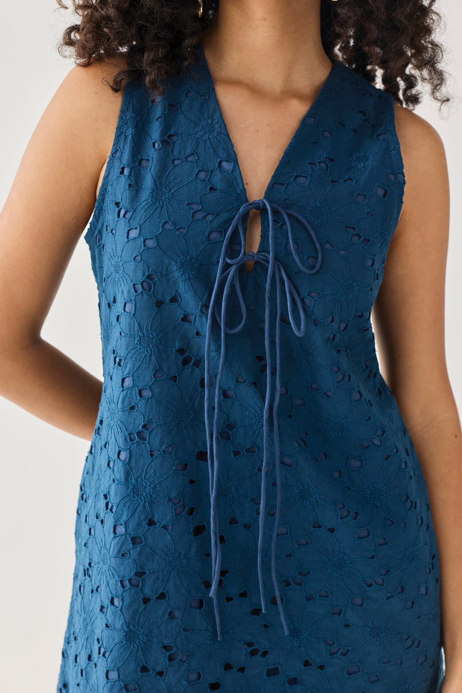 Sleeveless Knee-Length Dress in Blue