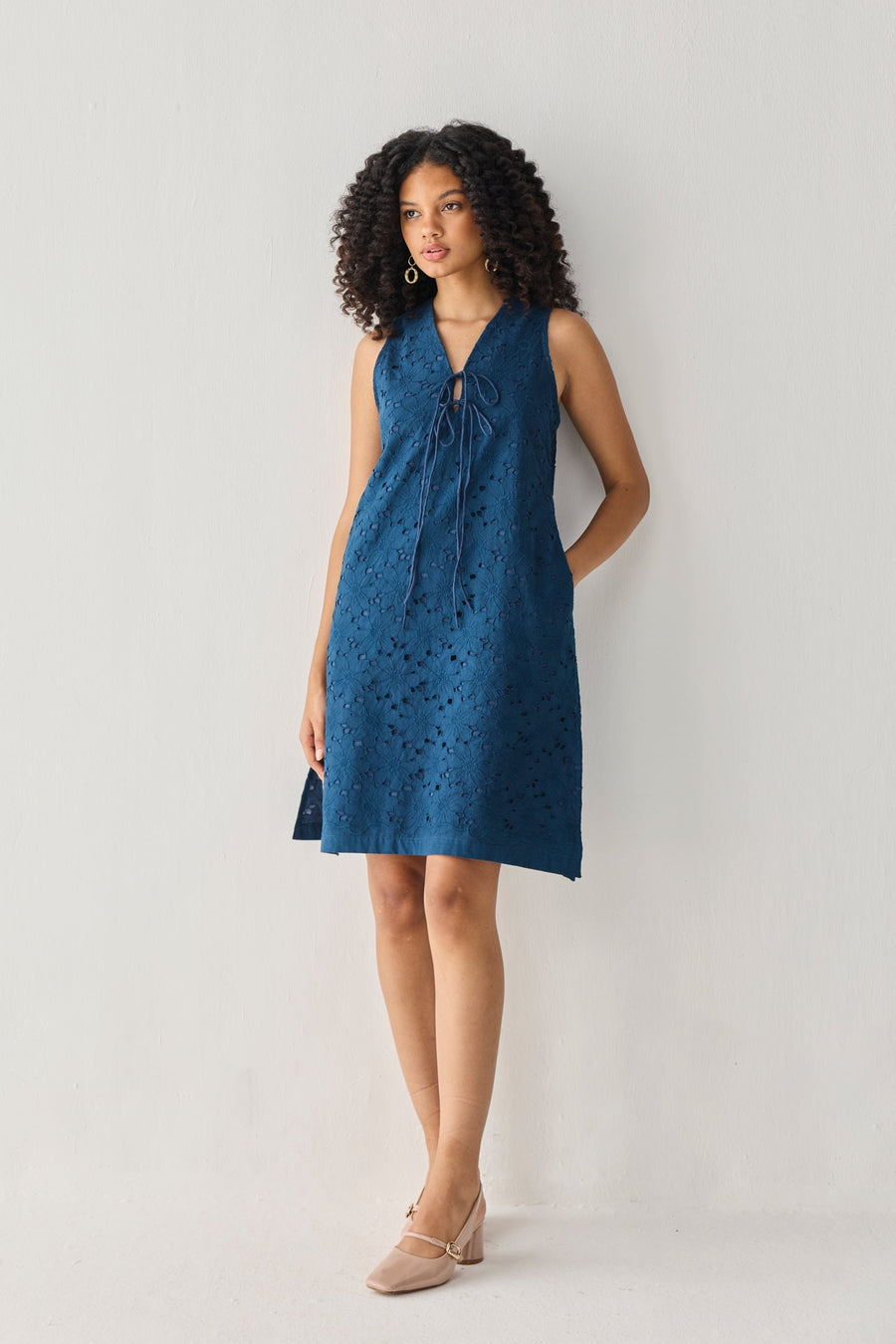 Sleeveless Knee-Length Dress in Blue