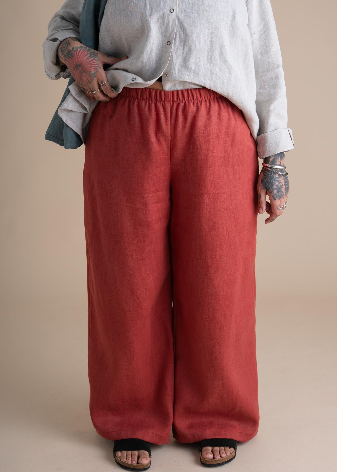 Ayanna-Elaina-Pants-Paprika-Linen-4.jpg