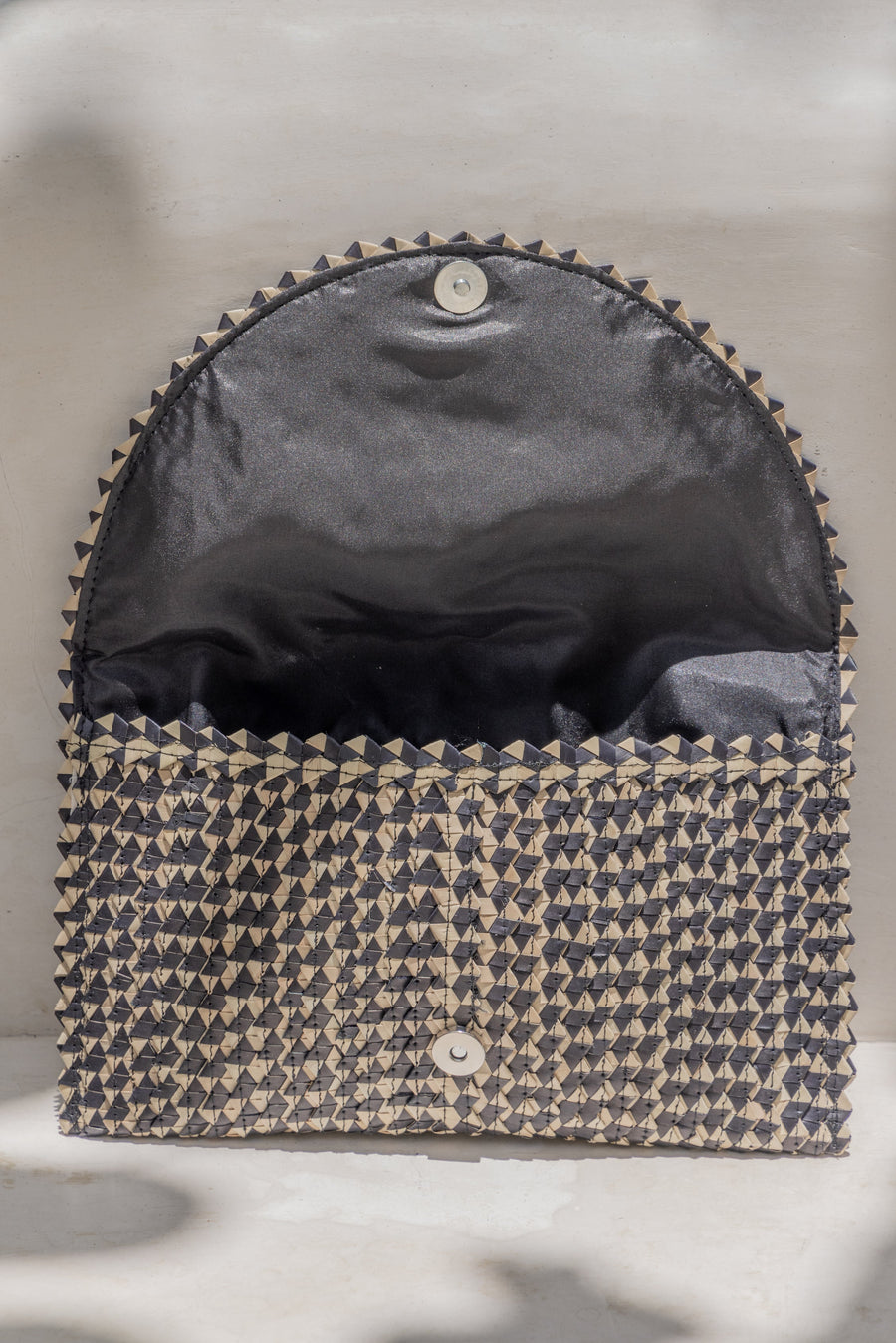 Village Thrive Ombre Rattan Clutch - clutch