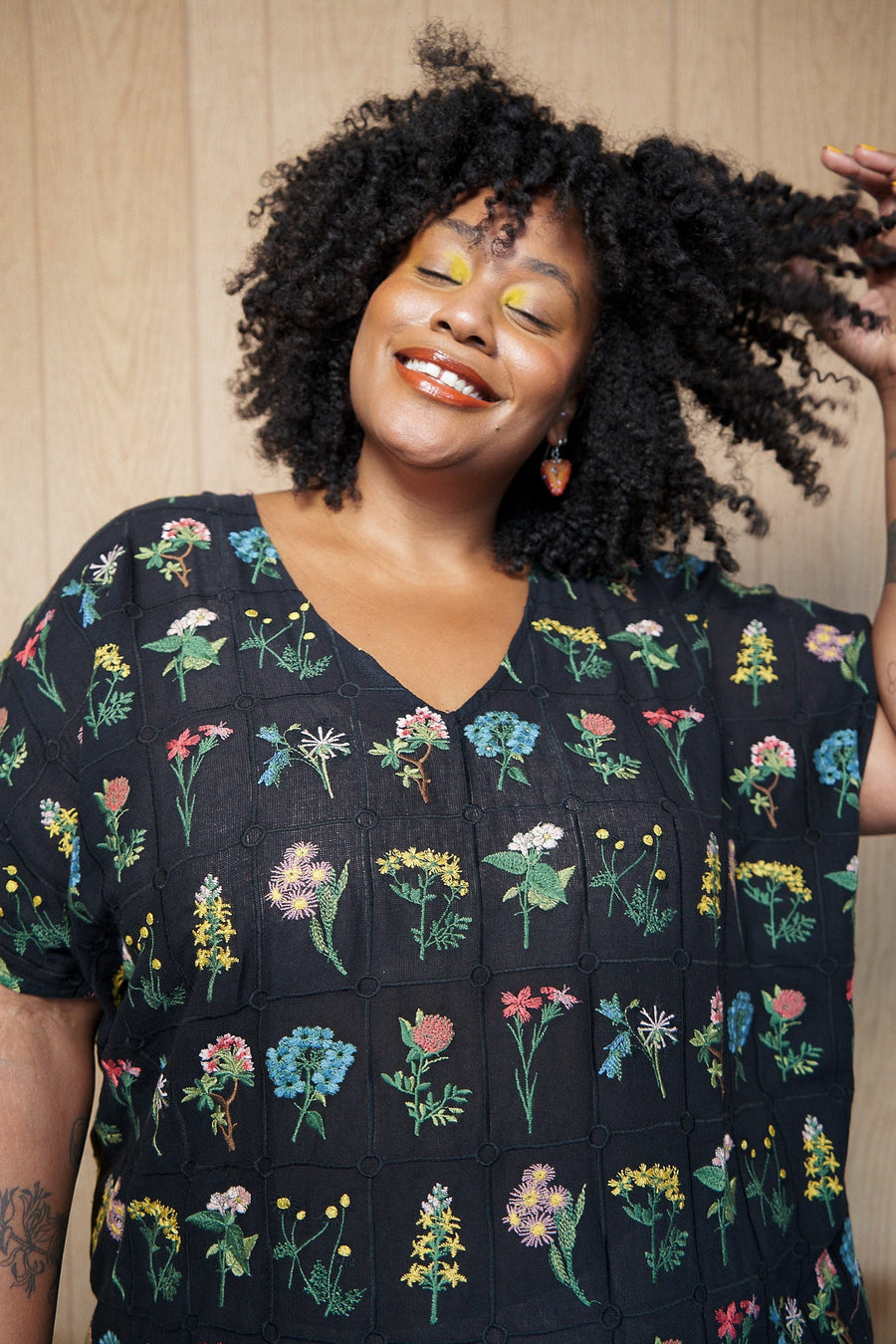 Tamara Malas Dune Dress Cotton Long black floral print close up portrait on plus size model