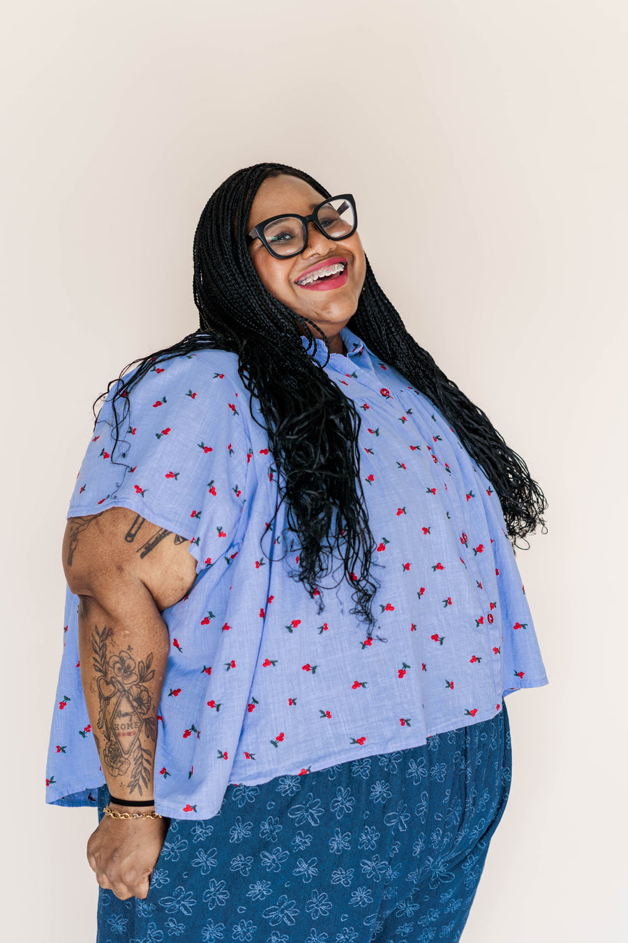 Nettle Studios Button Mushroom Top in Cornflower Cherry Cotton - plus size top, product view