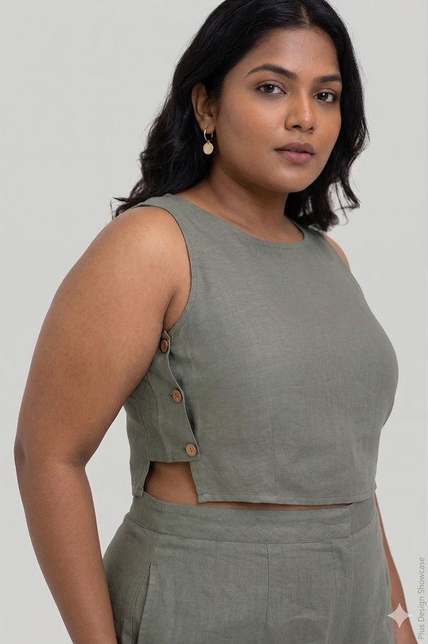 Reistor Boxy Crop Top in Dark Green - plus size crop top, product view
