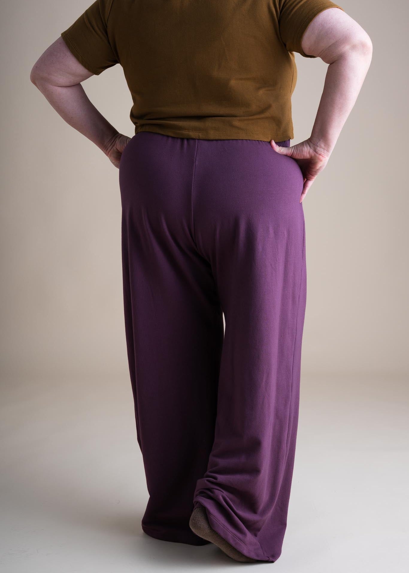 Greta-Pants-Plum-Liz-2.jpg
