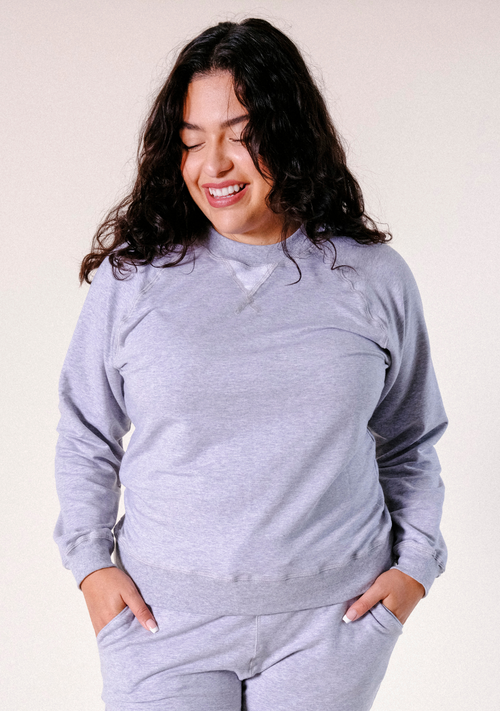 Poplinen Agnes Raglan Organic Cotton + Tencel™ Sweatshirt - Heather Gray - plus size garment, product view