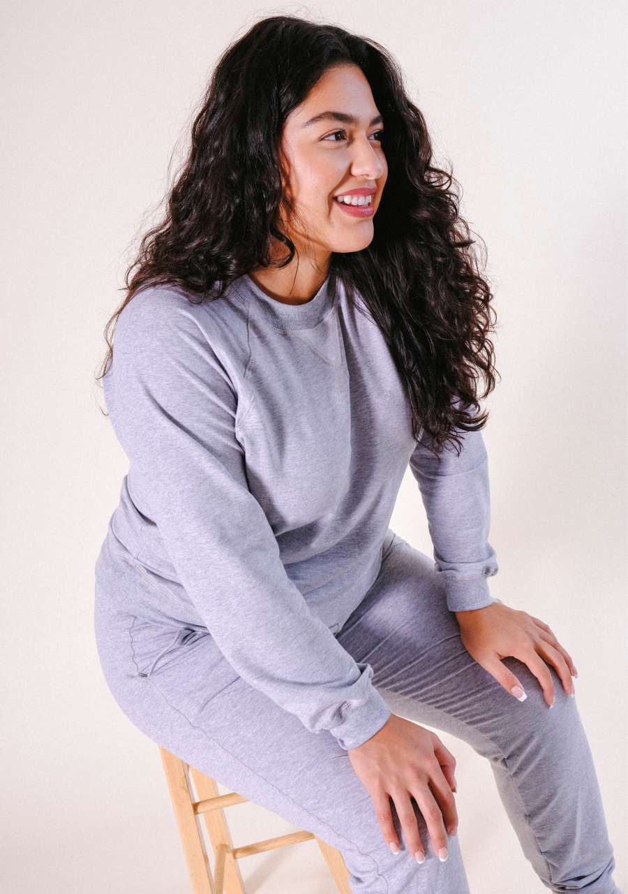 Poplinen Agnes Raglan Organic Cotton + Tencel™ Sweatshirt - Heather Gray - plus size garment, product view