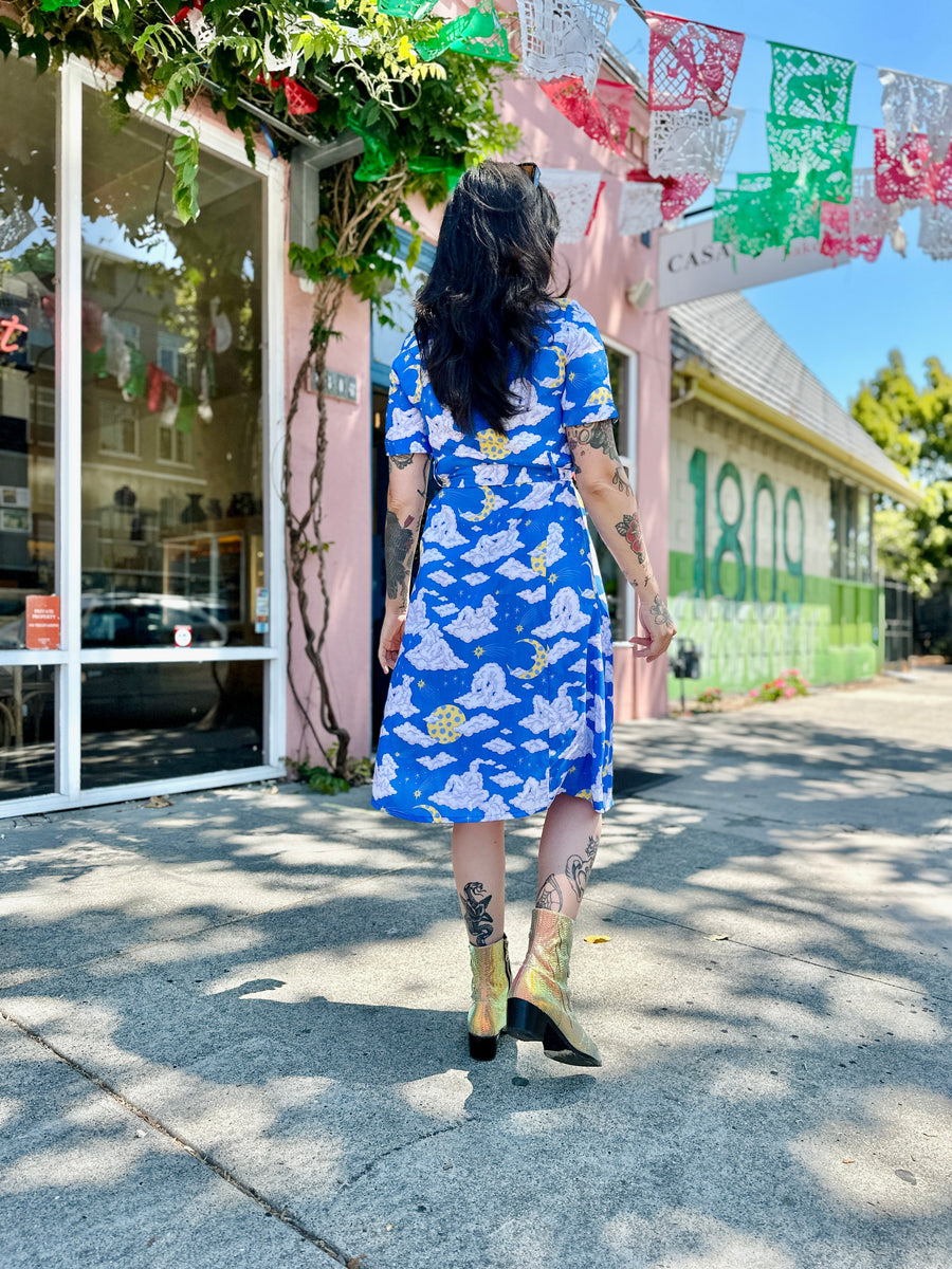 NOOWORKS Holiday Dress Cloud People - plus size dress, product view