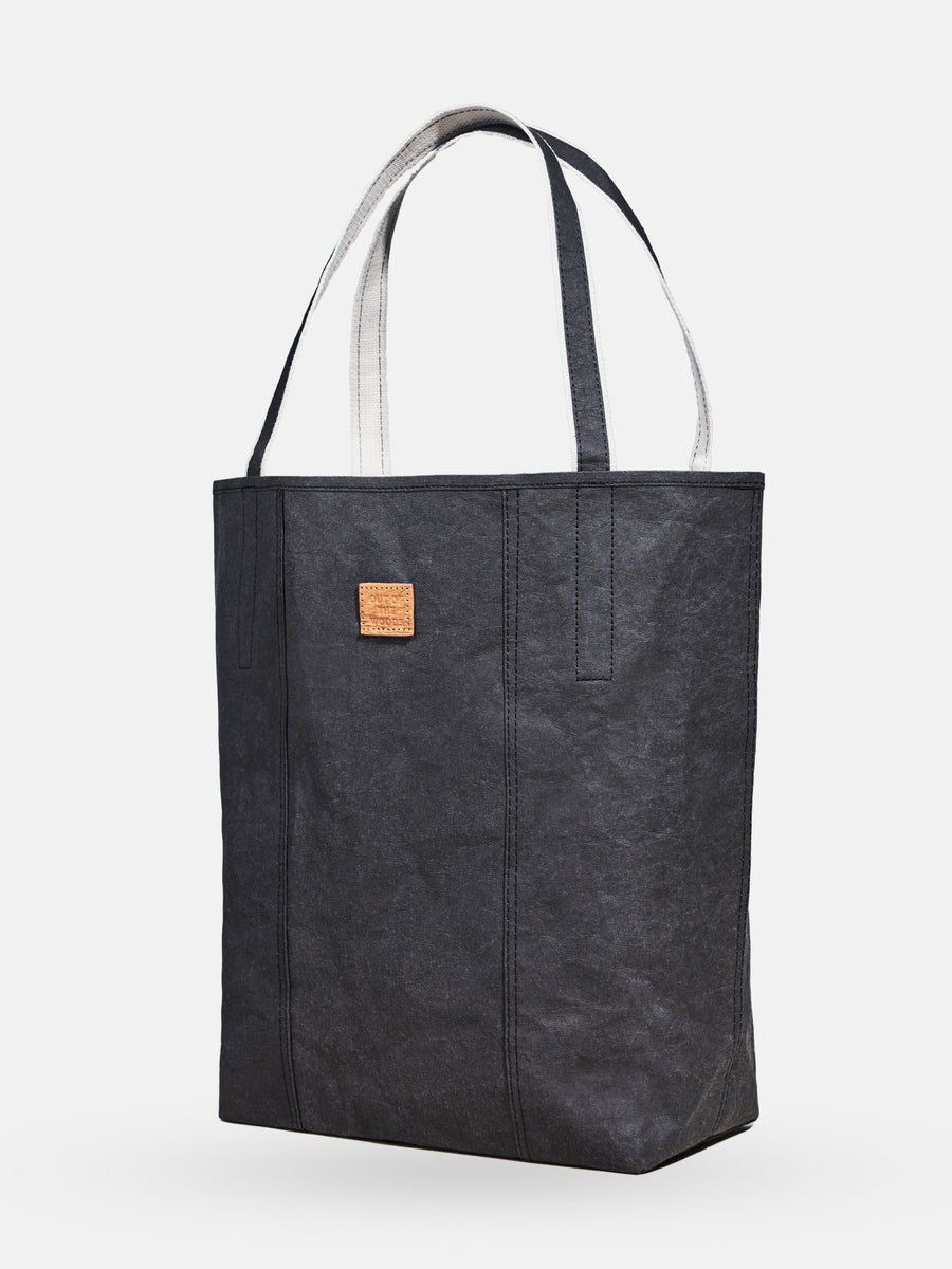 Out of the Woods Iconic Shopper with Inner Pocket - premium designer bag
