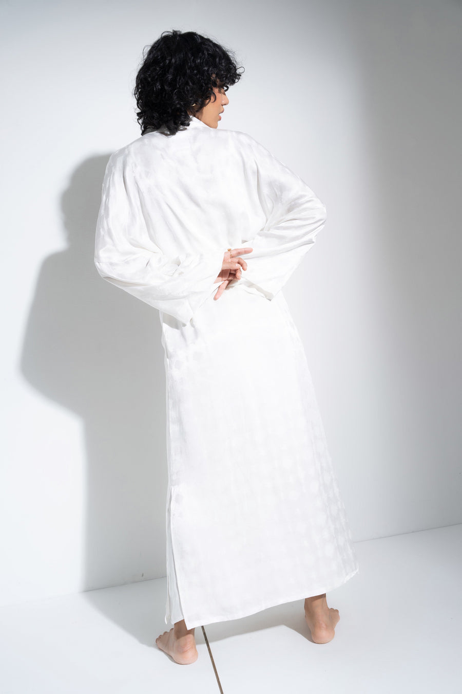 Be Idle The Long Robe - White - plus size garment, product view