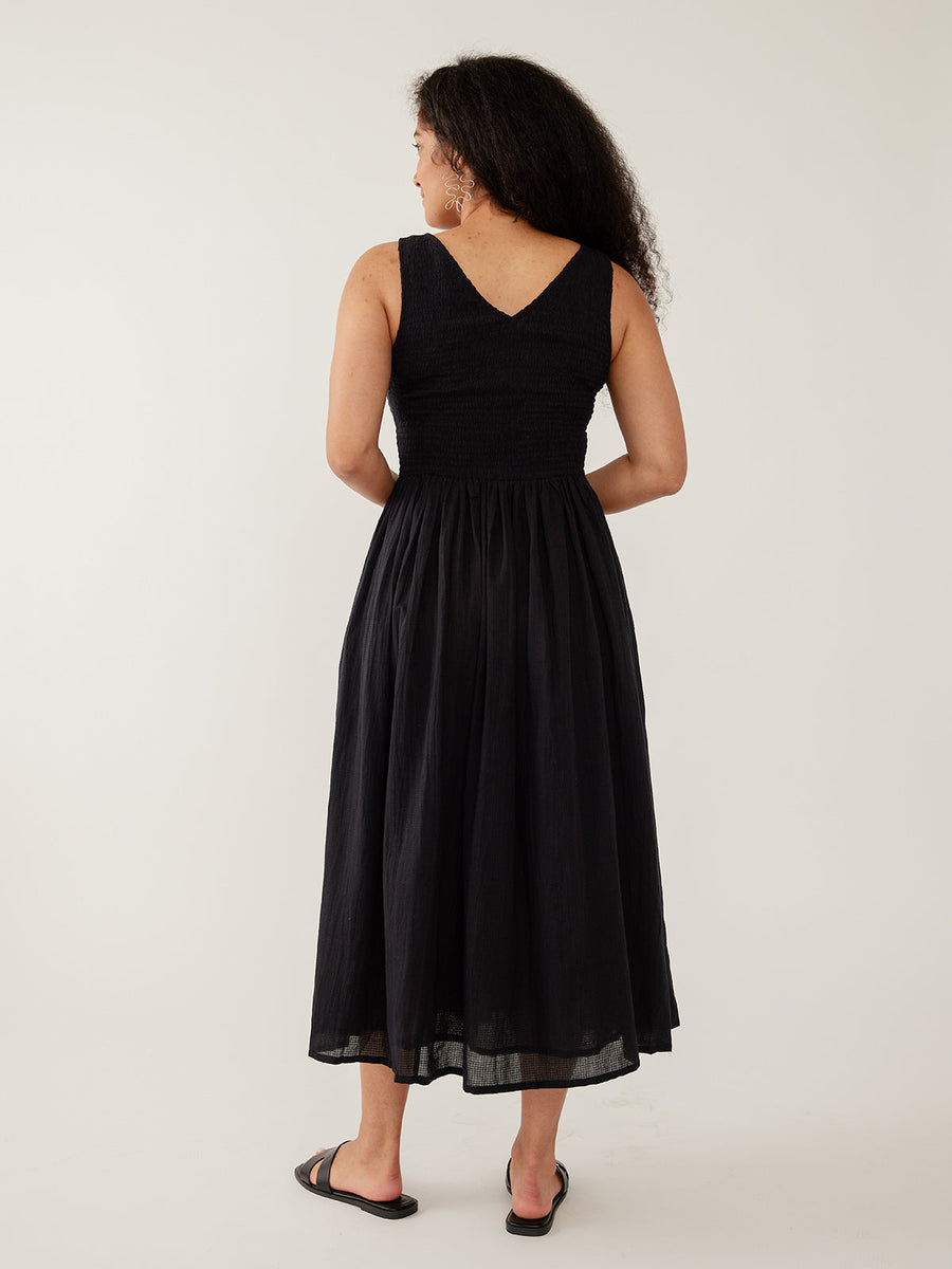 Mata Traders Lily V-Neck Sleeveless Dress in Black Textured Check - Size Inclusive, women's clothing