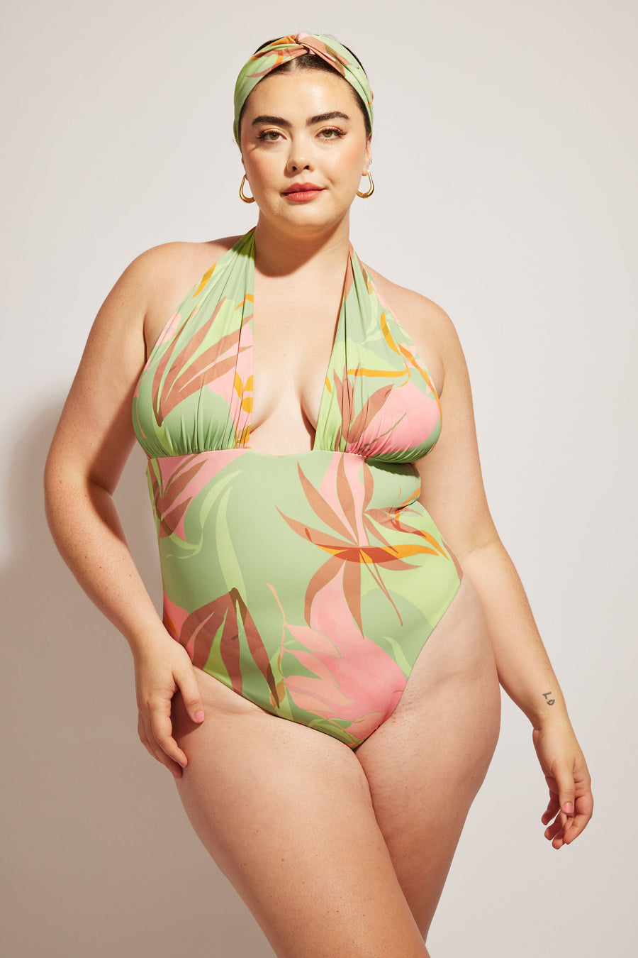Nomads Swimwear Isle One Piece in Birds of Paradise - size inclusive swimwear on size inclusive model, product view