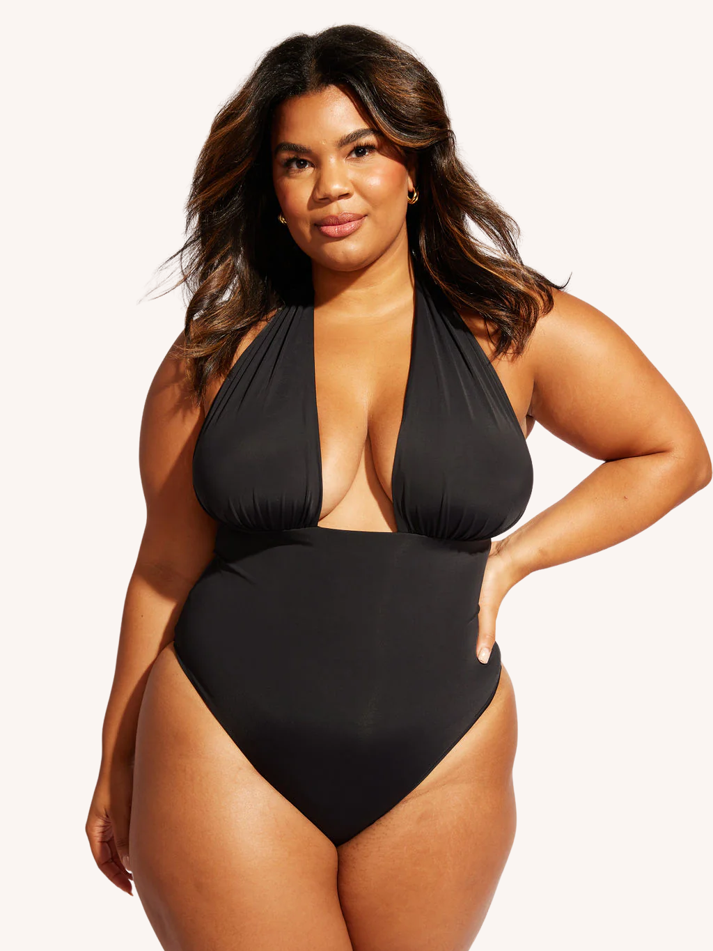 NomadsSwim-May24-267.png