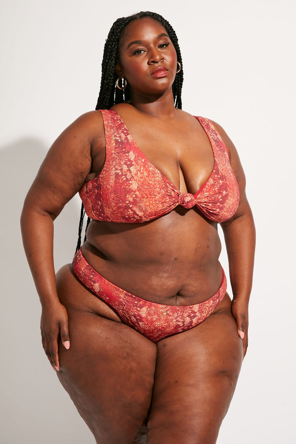 Nomads Swimwear Playa Bottom in Iguana - size inclusive swimwear on size inclusive model, product view