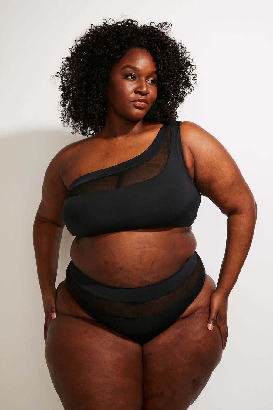 Nomads Swimwear Bay Top II in Black - size inclusive swimwear on size inclusive model, product view