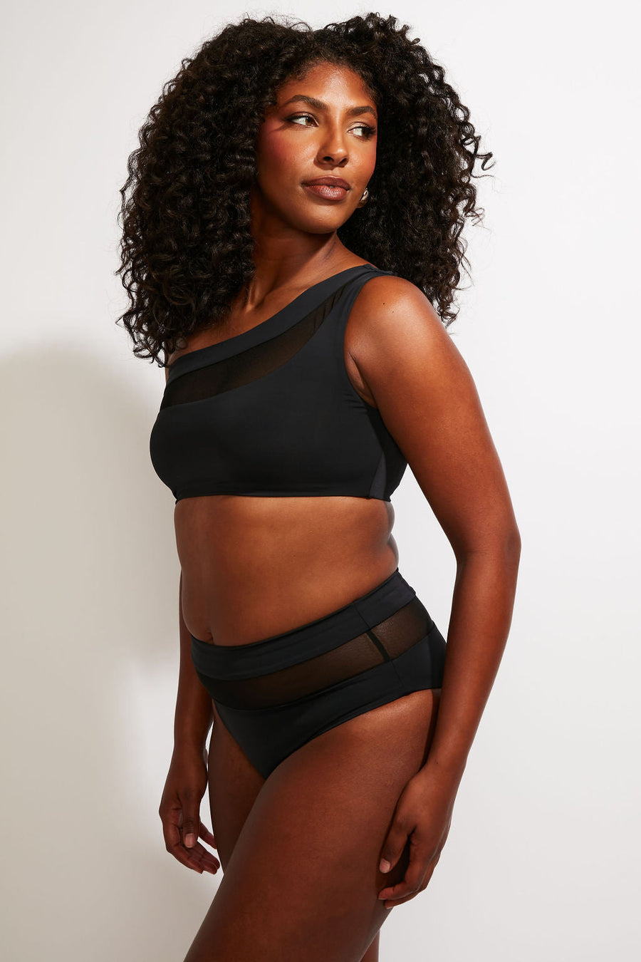 Nomads Swimwear Bay Top II in Black - size inclusive swimwear on size inclusive model, product view