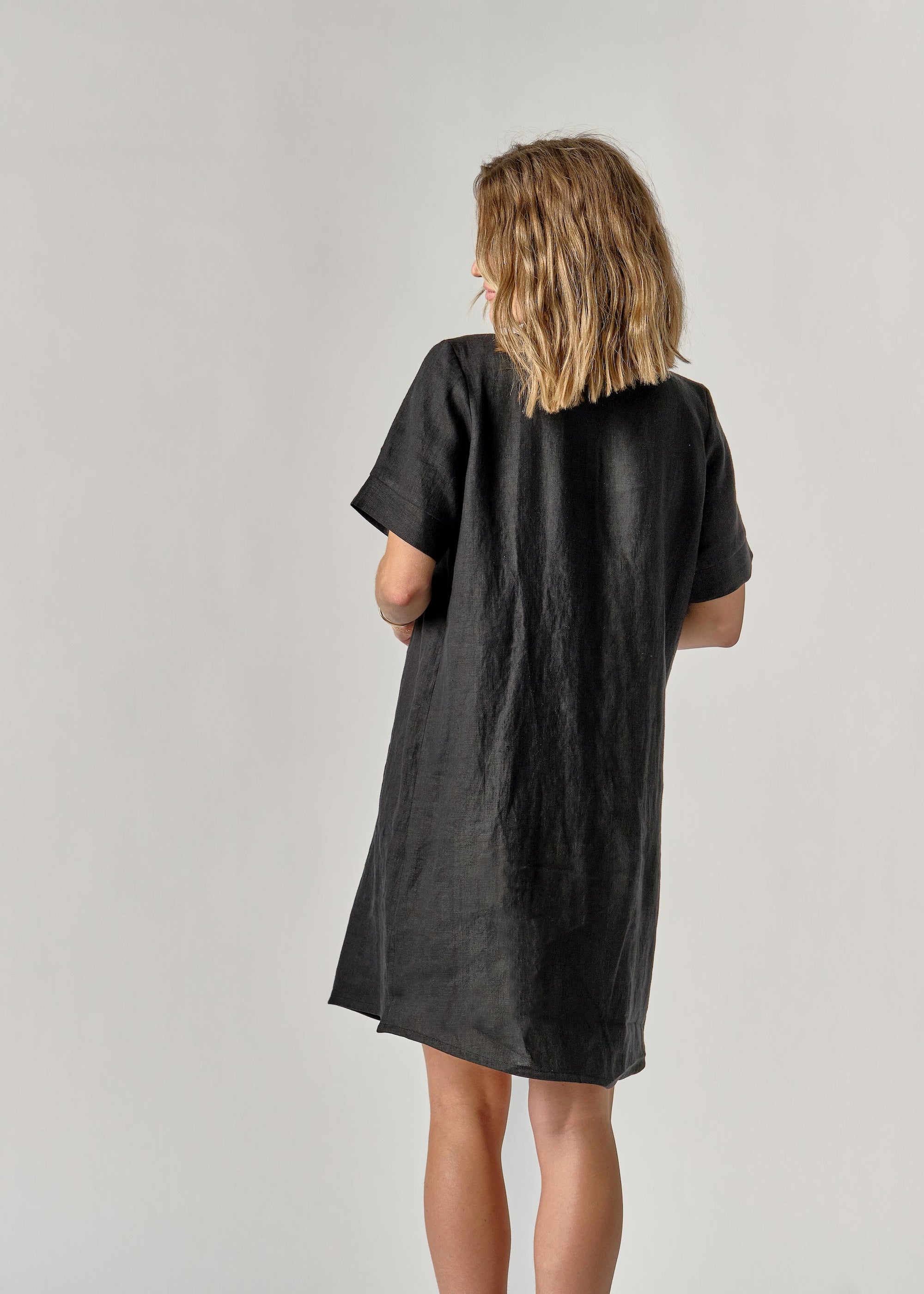 ParisDress-Char5copy_edb7021c-2f34-43ce-a409-9bec90843319.jpg