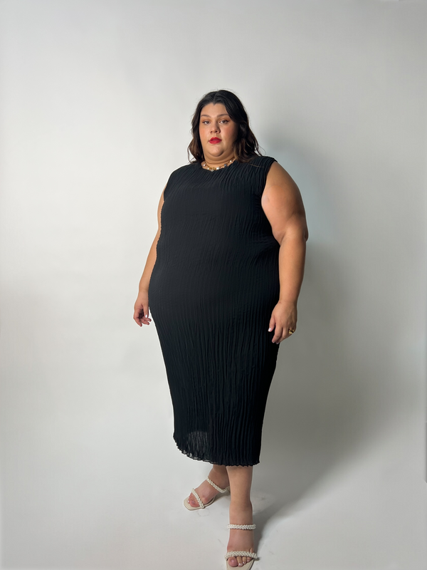 Jaya Pleated Dress- Black