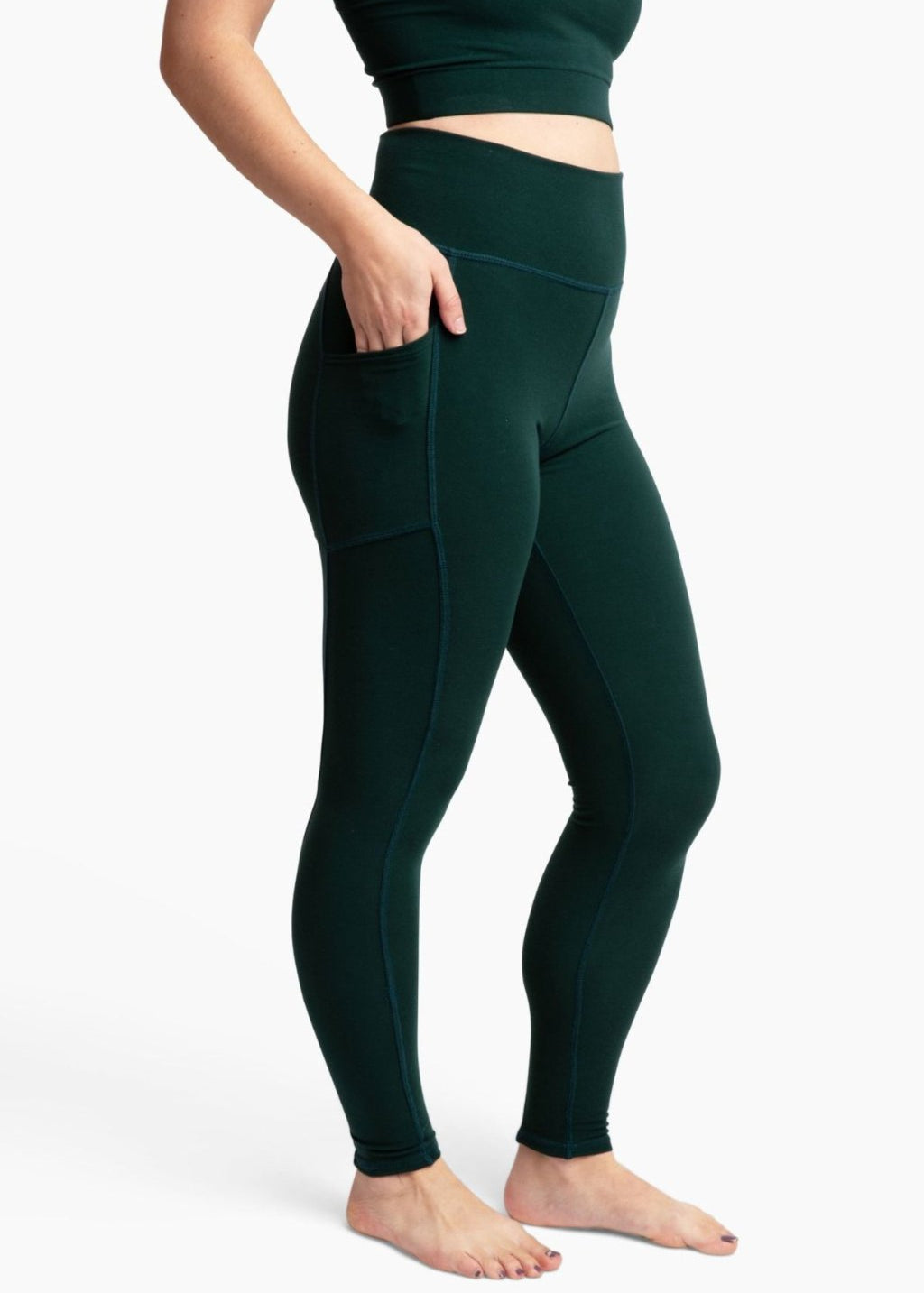 sage-legging-438406.jpg